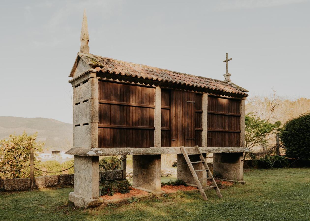 庞特维德拉 Casas Alexandre旅馆 外观 照片